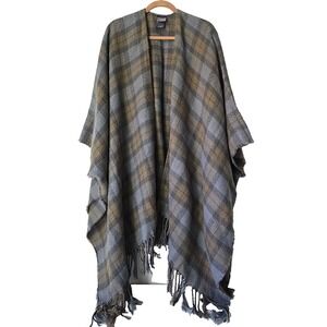 Outlander Tartan Wrap Torrid OSFM 2021 Shawl Acrylic Plaid Fringe Scotland TV